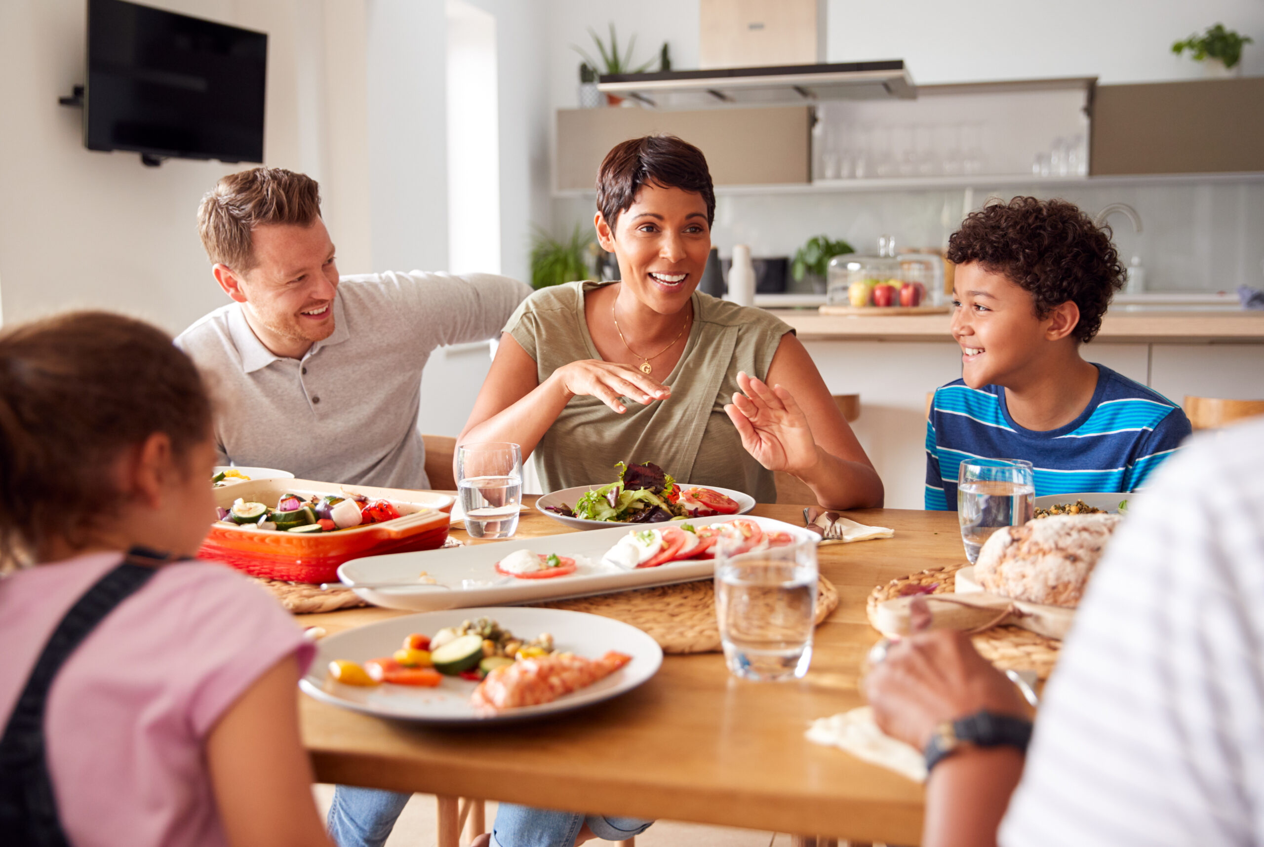 Eat Dinner Together as a Family Signing Time